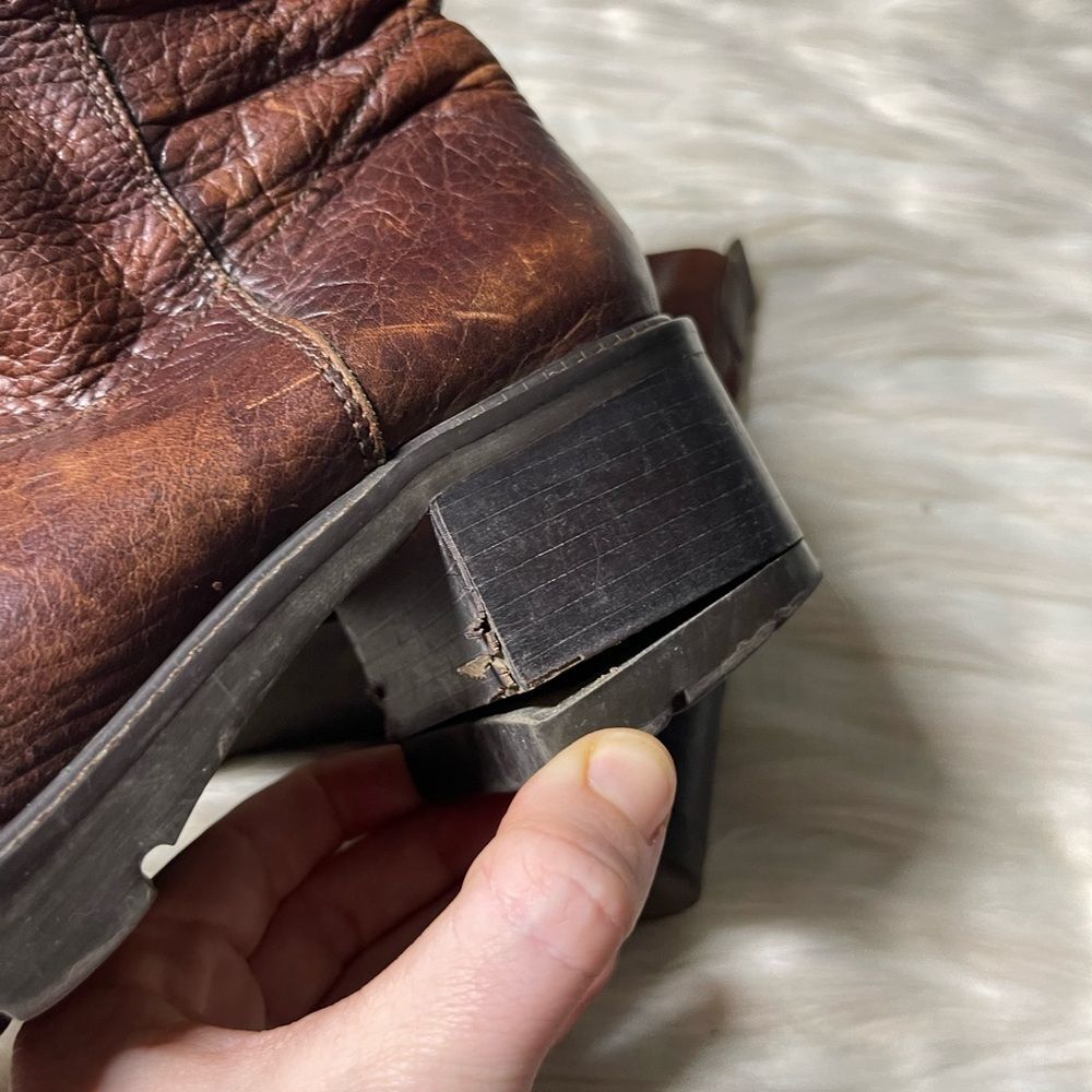 High Sierra 90's Chunky Heel Leather Boots in Brown | Size 7.5 - Picture 13 of 14